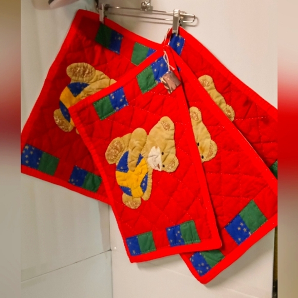 Vintage Set , 4 Teddybear Table Placemats Handmade Patch Quilt Topping 18"x13" - Picture 1 of 7